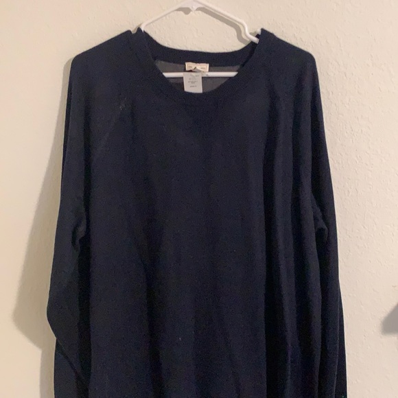 Sweater - Picture 1 of 3